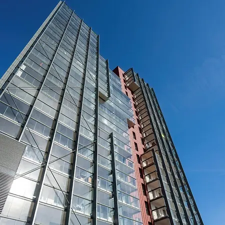 Bright Browary Wroclawskie With Parking By Renters *